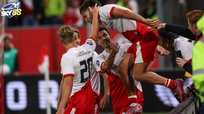 Suc Manh Va Phong Do Cua Fc Utrecht Vs Servette Geneve