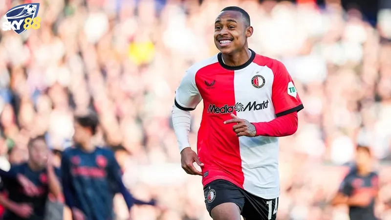Suc Manh Va Phong Do Fenerbahce Vs Feyenoord