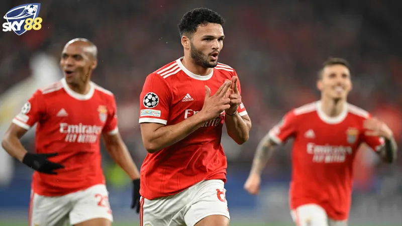 Suc Manh Va Phong Do Ogc Nice Vs Benfica